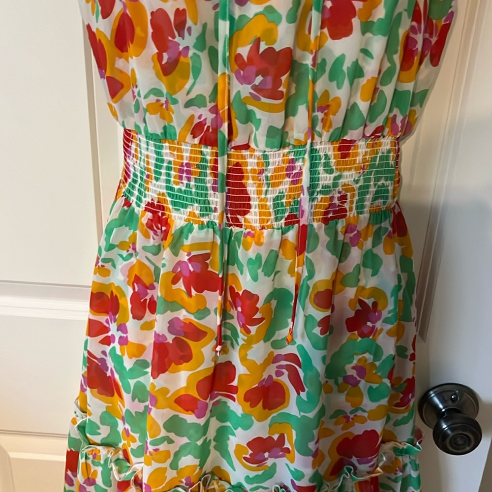 Cabi Cinched smocked waist Dress Ruffle at bottom, sleeves & neck Size XS - Picture 2 of 9